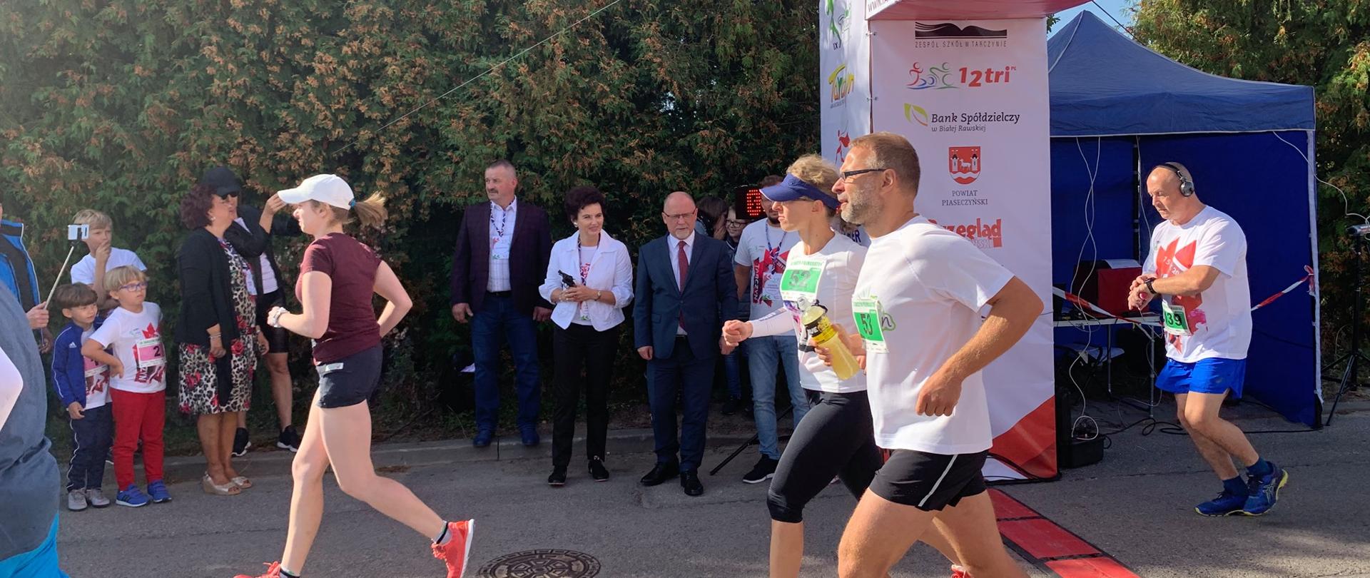 Start Półmaratonu w Tarczynie.