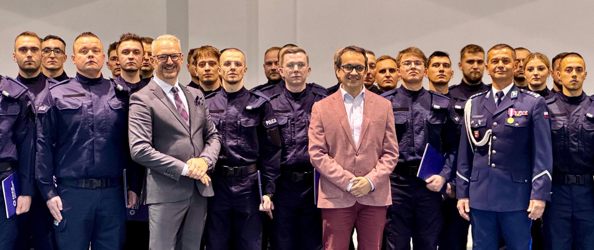 Gotowi do służby- ślubowanie nowych funkcjonariuszy Policji 