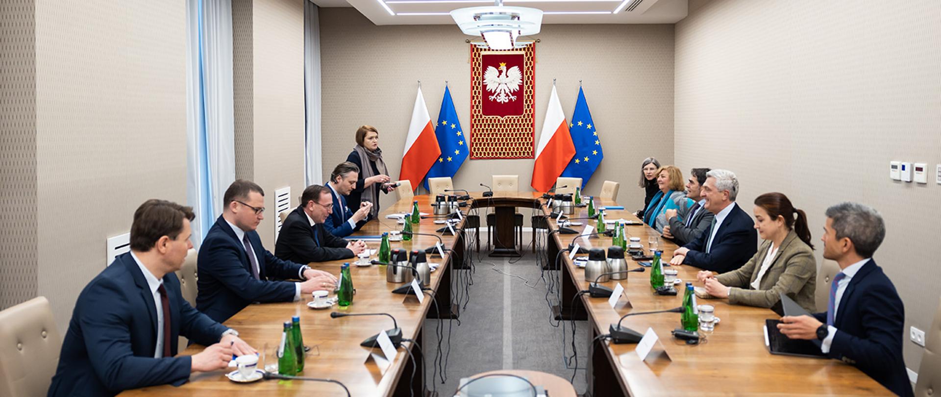 Minister Mariusz Kamiński met with Filippo Grandi, United Nations High Commissioner for Refugees.