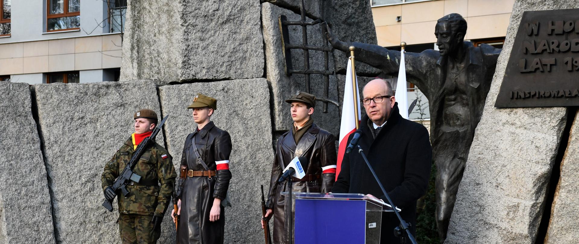 Dzień Pamięci "Żołnierzy Wyklętych" - Obchody przy Pomniku ku Czci Pomordowanych w Praskich Więzieniach.