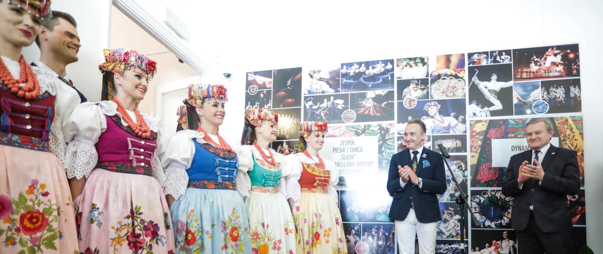 W siedzibie MKiDN prezentujemy wystawę Zespołu Pieśni i Tańca „Śląsk” fot. Danuta Matloch