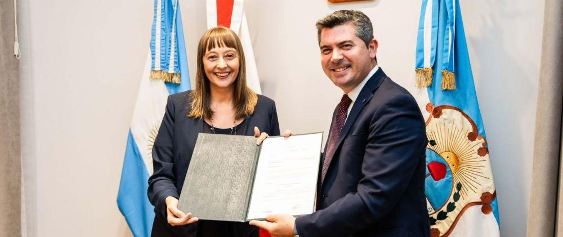 La Embajadora Aleksandra Piątkowska se reunió con el Gobernador de San Juan Marcelo Orrego.