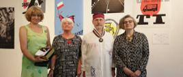Danuta Jaworska-Thomas i Andrzej Kalina uhonorowani Złotym Medalem „Zasłużony Kulturze Gloria Artis”