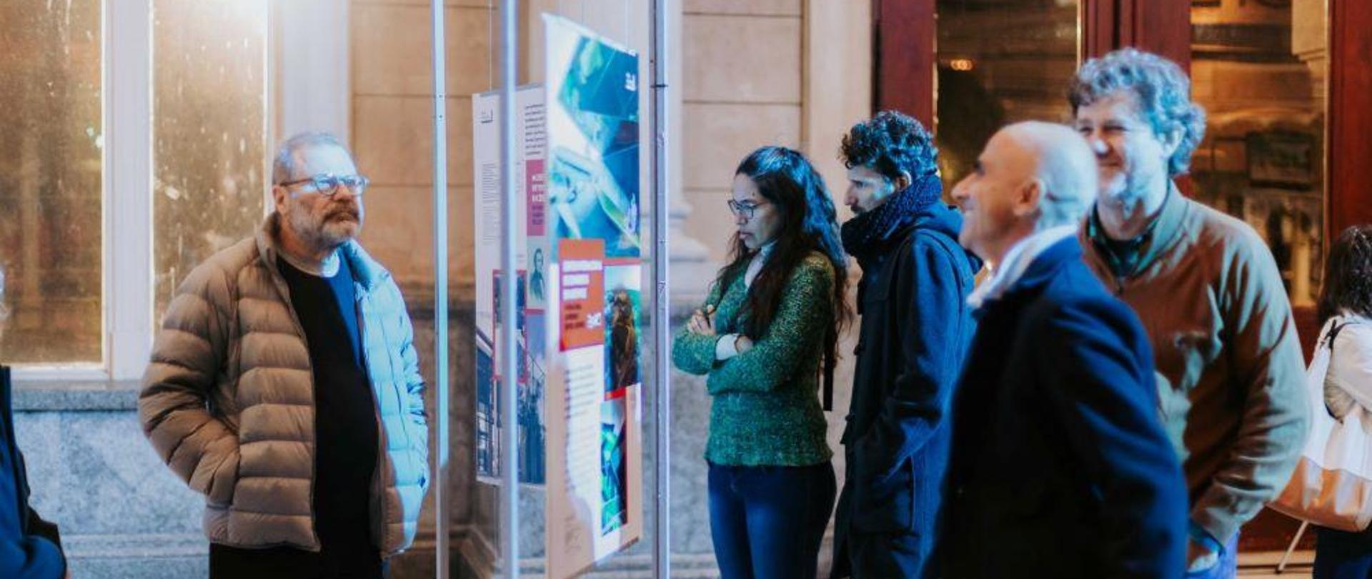 Inauguración de la Muestra de Arquitectura Polaca en Santa Fe.