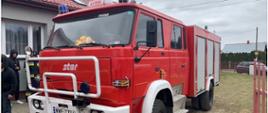 Przekazanie samochodu dla strażaków z Ukrainy