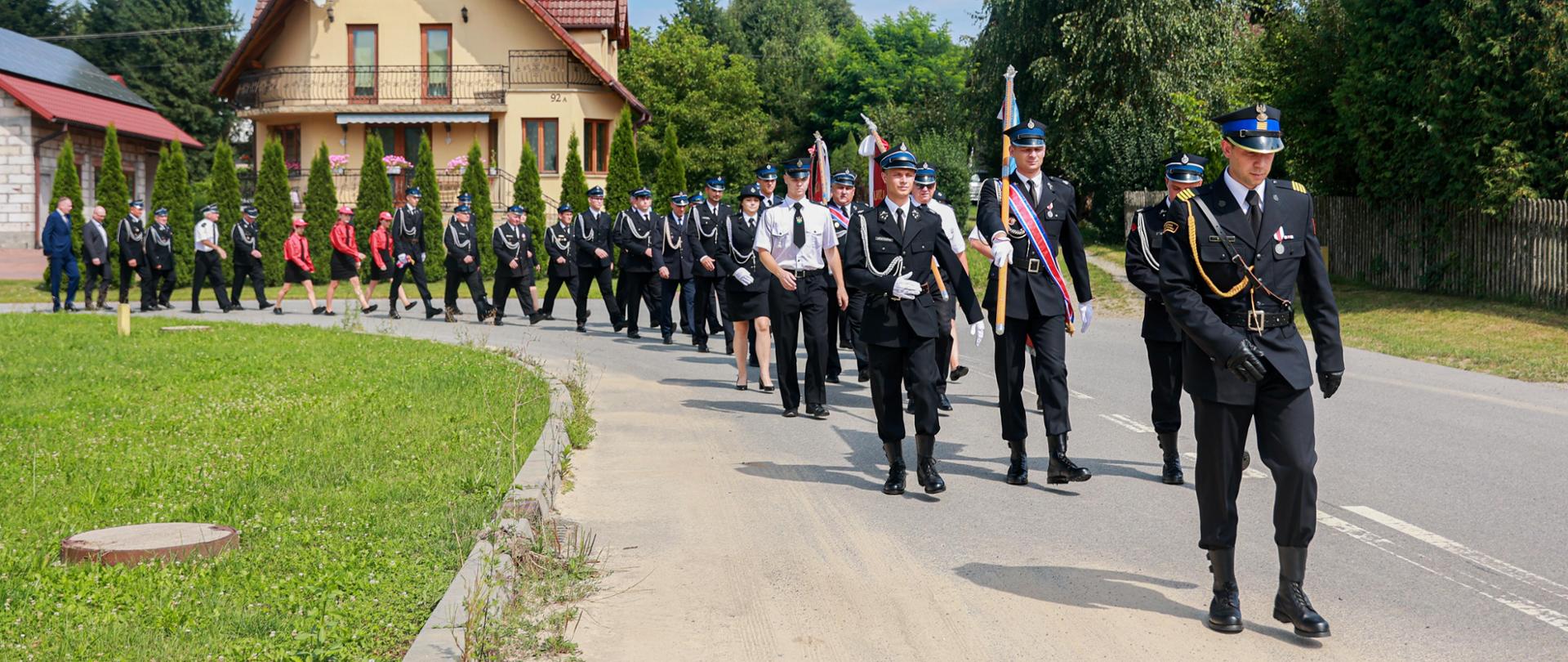 Obchody 75 – lecia Ochotniczej Straży Pożarnej w Żarnowej.