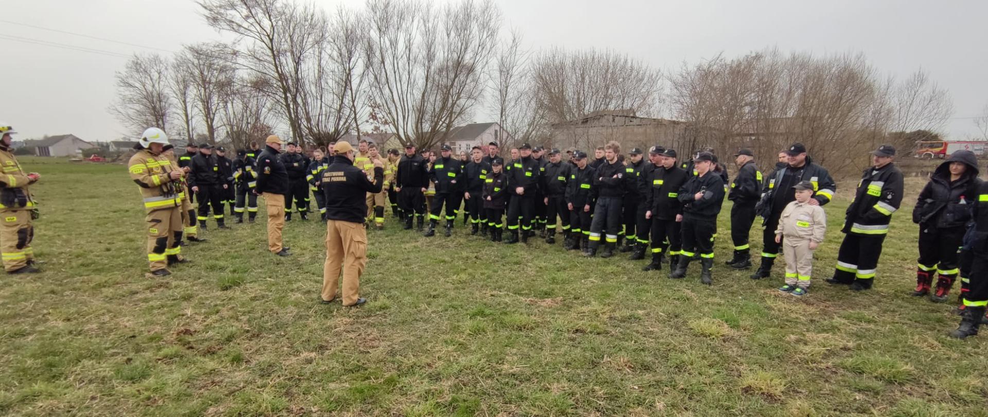Szkolenie z zakresu współdziałania z Lotniczym Pogotowiem Ratunkowym dla strażaków Ochotniczych Straży Pożarnych powiatu pułtuskiego